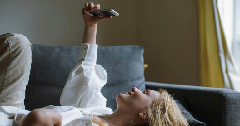 Qué es el Fomo y cómo afecta a los adolescente